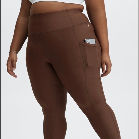 Fabletics High-Waisted Cold Weather Pocket Leggings 1X - Picture 2 of 11